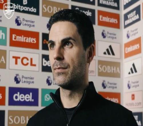 浓眉克內克,特光彩耀眼,立志承载荣,188bet金宝博,188BET,188bet金宝博官网,188bet金宝博体育官网,188bet金宝博体育下载,188bet金宝博APP